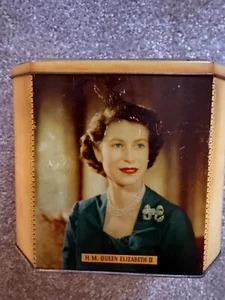 Vintage Queen Elizabeth II Coronation Souvenir Tin - Picture 1 of 11