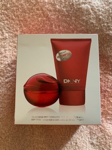 dkny perfume and body lotion set