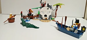 LEGO VINTAGE SET 70411 TREASURE ISLAND UNBOXED WITHOUT INSTRUCTIONS - Picture 1 of 10