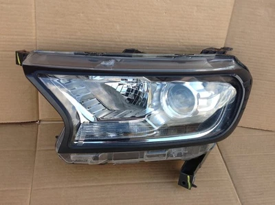 FARO HALÓGENO FORD RANGER T6 LADO DERECHO CONDUCTOR DAÑADO 2015-2019 Foto 1 de 4