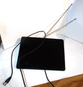 GE 33688 Pro Flat Panel HD Antenna - 30 Mile Range - DON'T NEED ANY MORE - Picture 1 of 6