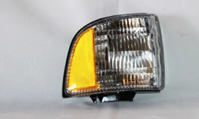 Turn Signal & Sidemarker Light Assy  TYC  18-3077-01 - Image 1 of 2