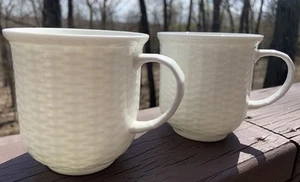2 Tazze Cesto Bianco Wedgwood Nantucket Inghilterra Bone China Geo. Davis - Foto 1 di 8