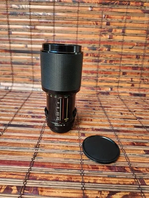 VMC VIVITAR SERIES 1 70-210MM 1:3.5 MACRO FOCUSING AUTO ZOOM KONICA / AR MOUNT - Image 1 of 4