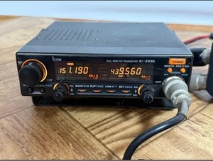 ICOM IC-2330 Dual Band Transceiver (144MHz / 430MHz) + CF-4130 Duplexer - Zdjęcie 1 z 24