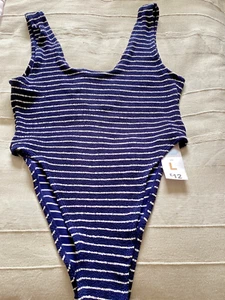 Women’s Scoop Back Crinkle Navy/White Stripe Swimsuit Size L New - Picture 1 of 7