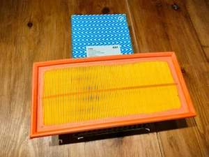 Purflux A261 Car Air Filter Fits FORD VOLVO - Bild 1 von 3