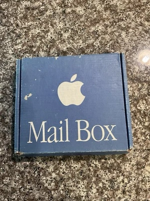 OEM Apple MAC Virtual Mail Box May 1999new Sealed. - Image 1 of 4