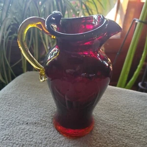 KANAWHA RED GLASS AMERICAN EAGLE RUFFLED RIM 6.25" PITCHER - Picture 1 of 1