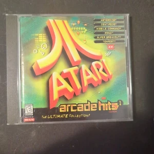 ATARI Arcade Hits 1999 1 (Win95/98) en estuche joyero CD con folleto de 32 páginas - Imagen 1 de 4