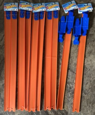Hot Wheels Track Lot - 4 Sets of 48” Straight Tracks = 16 Ft & 2 Loops Mattel - Image 1 of 4