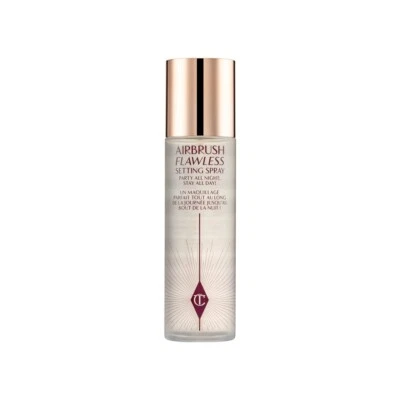 Spray de ajuste impecable para aerógrafo Charlotte Tilbury 100 ml / 3,3 oz Foto 1 de 4