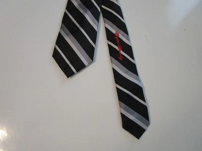 Gravata formal masculina inglesa listrada prata preta 100% seda - Imagem 1 de 4