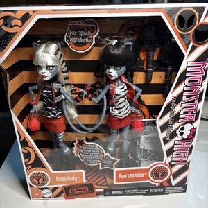 Monster High Boo-Riginal Creeproduction Meowlody & Purrsephone Dolls - Picture 1 of 9