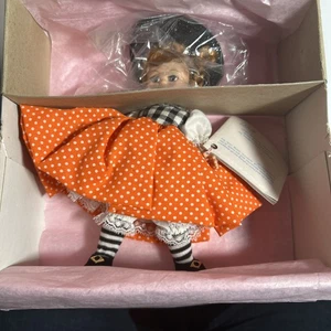 ~F MADAME ALEXANDER DOLL 8" LITTLE JUMPING JOAN #487 - Picture 1 of 3