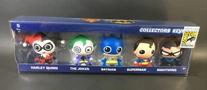 DC Comics 3D Schaumstoff Schlüsselanhänger 5 SDCC 2015 Harley Joker Batman Superman Nightwin - Bild 1 von 6