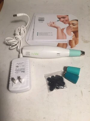 Dispositivo de microdermabrasión Silk'N ReVit Foto 1 de 4