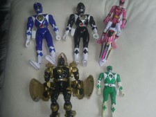 Power ranger action figure lot MMPR, mystic force, and dino thunder. 6 pieces 