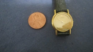 #609 ladys gold plate LASSALE quartz watch - Picture 1 of 6