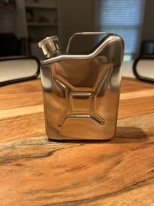 Chome Flask Shaped Like A Gas Can - Picture 1 of 4