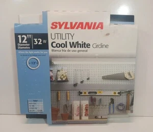 SYLVANIA 32-Watt CIRCLINE 12"  1925 LUMENS FLUORESCENT  LIGHT BULB - Picture 1 of 3