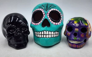 3 Ceramic Dia de los  Muertos Sugar Halloween Skulls~1 Signed - Picture 1 of 11