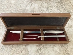 Mid Century Gerber Legendary Blades Carving Set in Walnut Case Great Condition - Picture 1 of 4