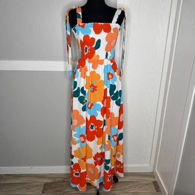 Maxi Vestido Floral Talla S Corpiño Calado Corbata Correas Bolsillos Estampado Brillante Nuevo con Etiquetas Foto 1 de 4