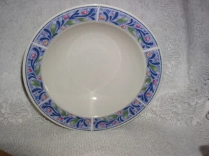 Tazón para servir verduras Majesticware by Sakura Bouquet Sue Zipkin - Imagen 1 de 4