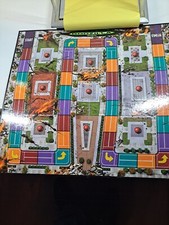 1998 MILTON BRADLEY GODZILLA 3-D BOARD GAME Replacement Game Board pre-owned