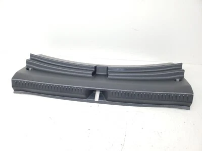 Mercedes Benz A220 W177 2019-2023 puerta trasera maletero panel de bloqueo moldura OEM  Foto 1 de 4