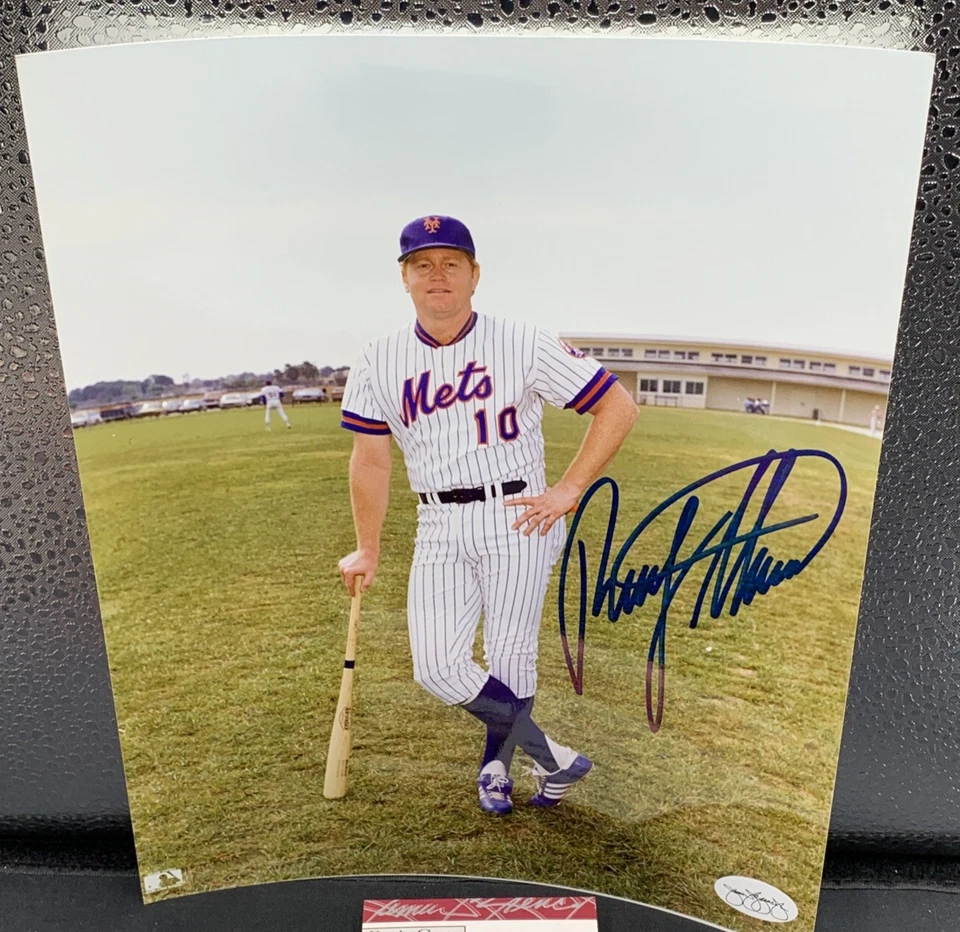 Rusty Staub Signed Photo NY Mets 8x10 - JSA /Coa - Image 1 of 1