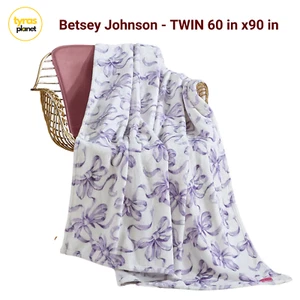 Betsey Johnson Purple Bows & Ribbon TWIN 60x90 Blanket Ballet Bow Coquette - NWT - Picture 1 of 7