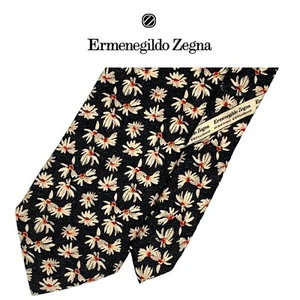 Ermenegildo Zegna schwarze Krawatte - silber rotes Blumenmuster auf schwarzer 100% Seide Krawatte - Bild 1 von 12
