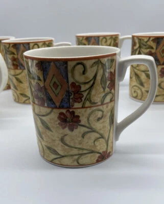 "Taza de cinabrio diaria Royal Doulton 3,75"" de alto 8 disponibles" Foto 1 de 4