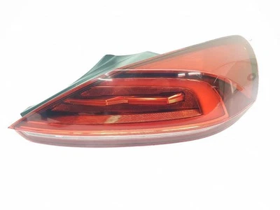 Volkswagen Scirocco 2015 luz trasera lado del conductor derecho cupé de 3 puertas 1K8945208B Foto 1 de 4