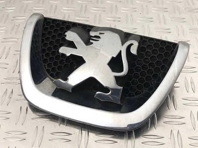 Emblem Logo vorne PEUGEOT Partner II Tepee 7810 P9 - Bild 1 von 4