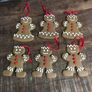 Juego de 6 adornos de Navidad alrededor del mundo Gingerbread People House Of Lloyd - Imagen 1 de 7