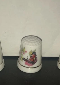 Butterfly Porcelain Pink Red Green Collectible Souvenir Thimble - Picture 1 of 8
