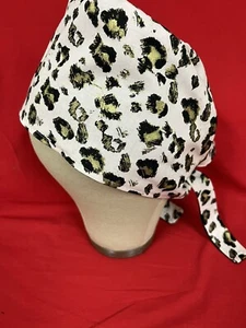 Men/Women Surgical Scrub Cap Lined Peach/Pink Leopard Print 100% Cotton - Picture 1 of 3