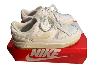 Nike Gamma Force Women’s Size 9.5 With Box DX 9176 103 - Picture 1 of 5