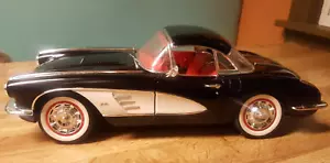 Solido 1:12 1958 Chevy Corvette Black HT w/ Removable Top Doors Hood Trunk Open - Picture 1 of 12