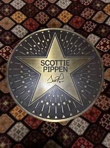 Vintage Scottie Pippen #33 Brass Bronze 24" Walk of Fame Star Insert RARE - Picture 1 of 9