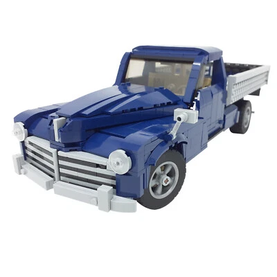 MOC: Commercial Pickup with Detailed Engine and Removable Tray 1176 Pieces - Image 1 of 4