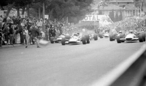CHRIS AMON JACKIE STEWART MATRA MS80 MONACO GP 1969 NEGATIV 35 MM FOTO - Bild 1 von 2