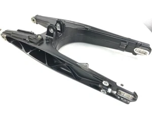 Brazo basculante trasero 22 KTM RC390 OEM suspensión pivote 390 RC - Imagen 1 de 12