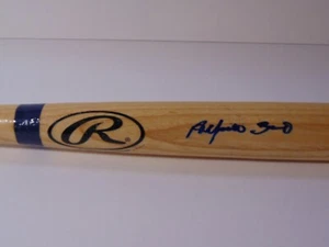 Alfonso Soriano Signed Autographed Rawlings Mini Baseball Bat New York Yankees - Picture 1 of 11
