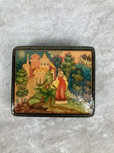 Vtg USSR Hand Painted Trinket Jewelry Box Metepa Signed - Picture 1 of 14
