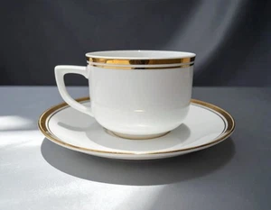 Albany Tea Cup and Saucer Gold Trim Vintage Fine China Set - With Wear - Picture 1 of 7