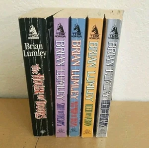 Brian Lumley H.P. Lovecraft's Dreamlands Series Books Lot Of 5 Paperback Horror - Picture 1 of 8